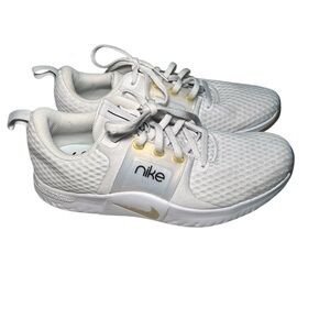 Nike Womens Renew In Season TR 10
